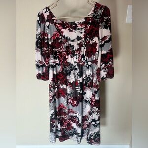 Daisy Fuentes Black and Red Floral Midi Dress